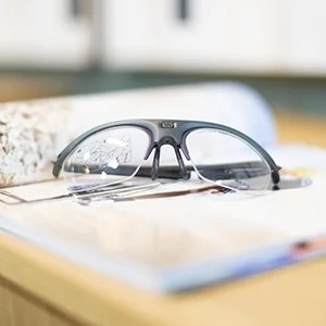 Low vision aids